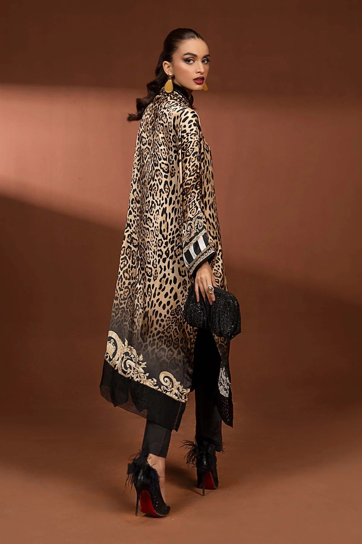 MARIA B SILK HAND EMBROIDERED COLLECTION | UNSTITCHED PARTY WEAR| TOP PAKISTANI DRESS BY SHAEBIZ