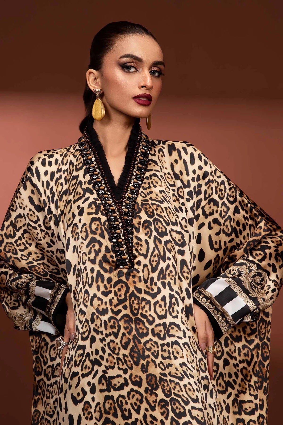 MARIA B SILK HAND EMBROIDERED COLLECTION | UNSTITCHED PARTY WEAR| TOP PAKISTANI DRESS BY SHAEBIZ