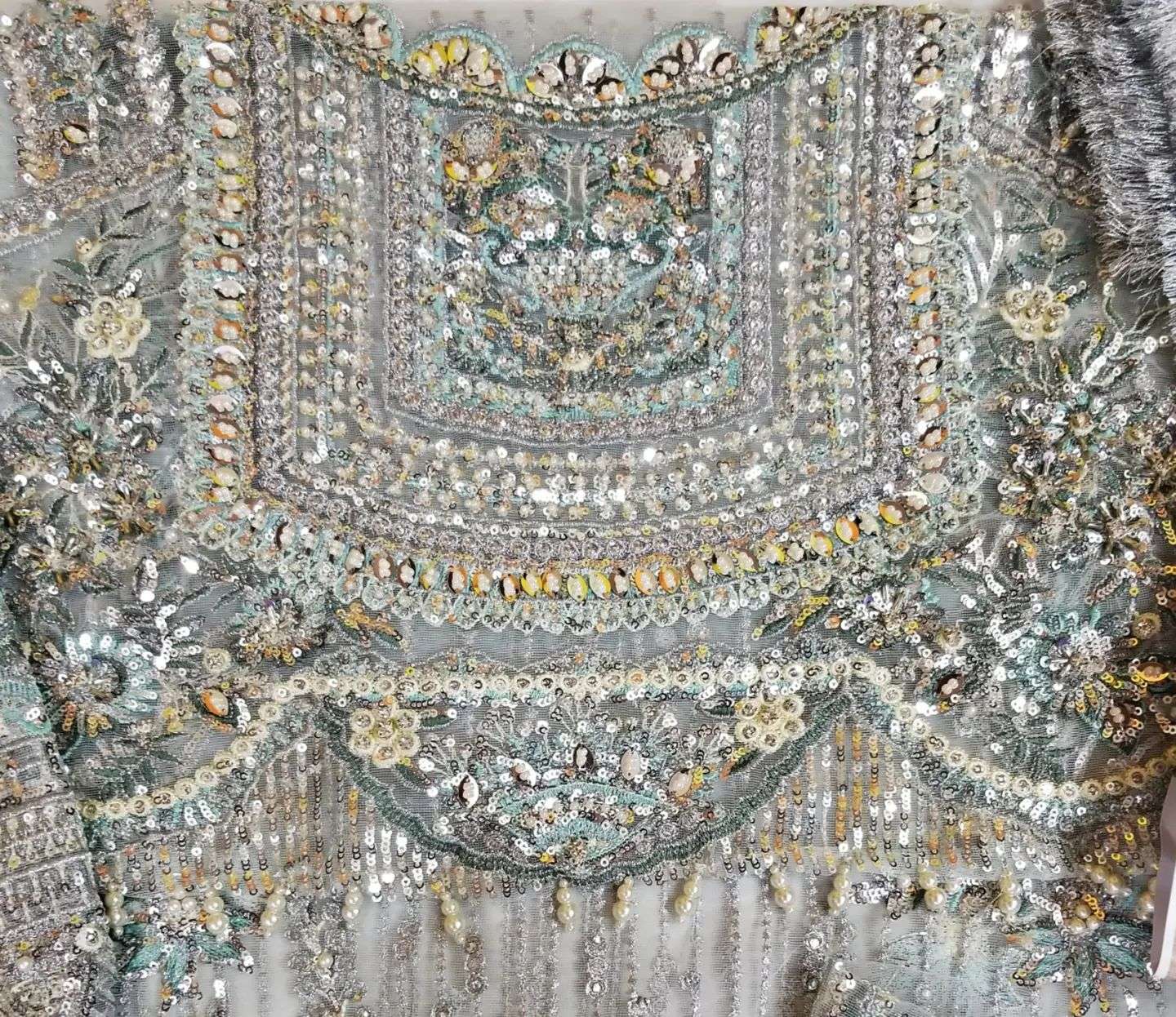 MUSHQ FROZI LUXURY WEAR MAXI (MQ-SF21)