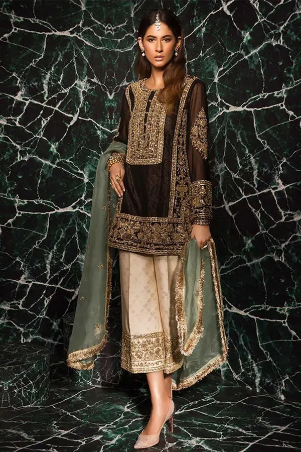 SHAEBIZ PRESENTING LUXURY VELVET COLLECTION| UNSTITCHED VELVET COLLECTION OF2026