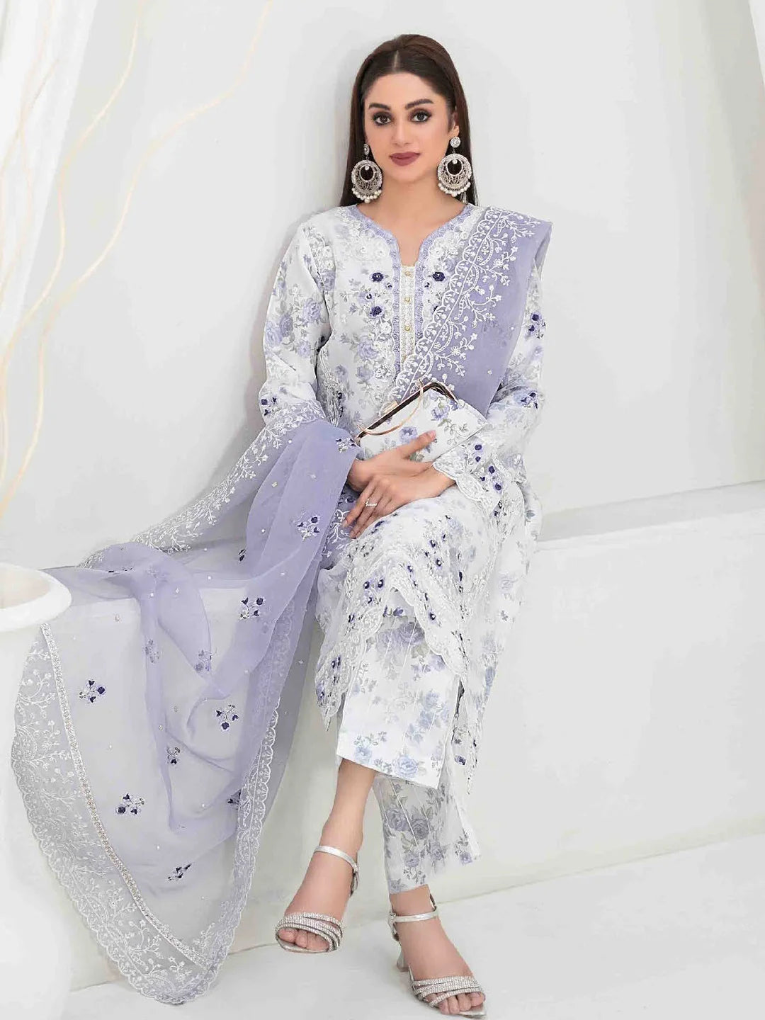 SEHBA BY TAWAKKAL SEMI STITCHED WHITE ORGANZA  COLLECTION|TOP PAKISTANI DRESS BY SHAEBIZ|