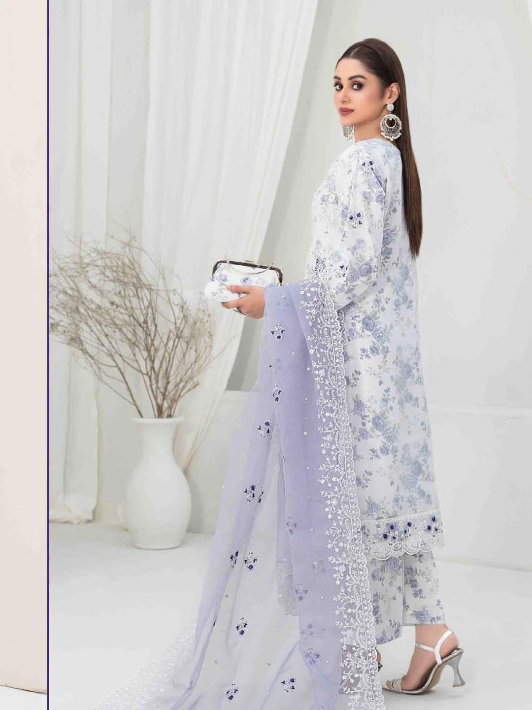 SEHBA BY TAWAKKAL SEMI STITCHED WHITE ORGANZA  COLLECTION|TOP PAKISTANI DRESS BY SHAEBIZ|