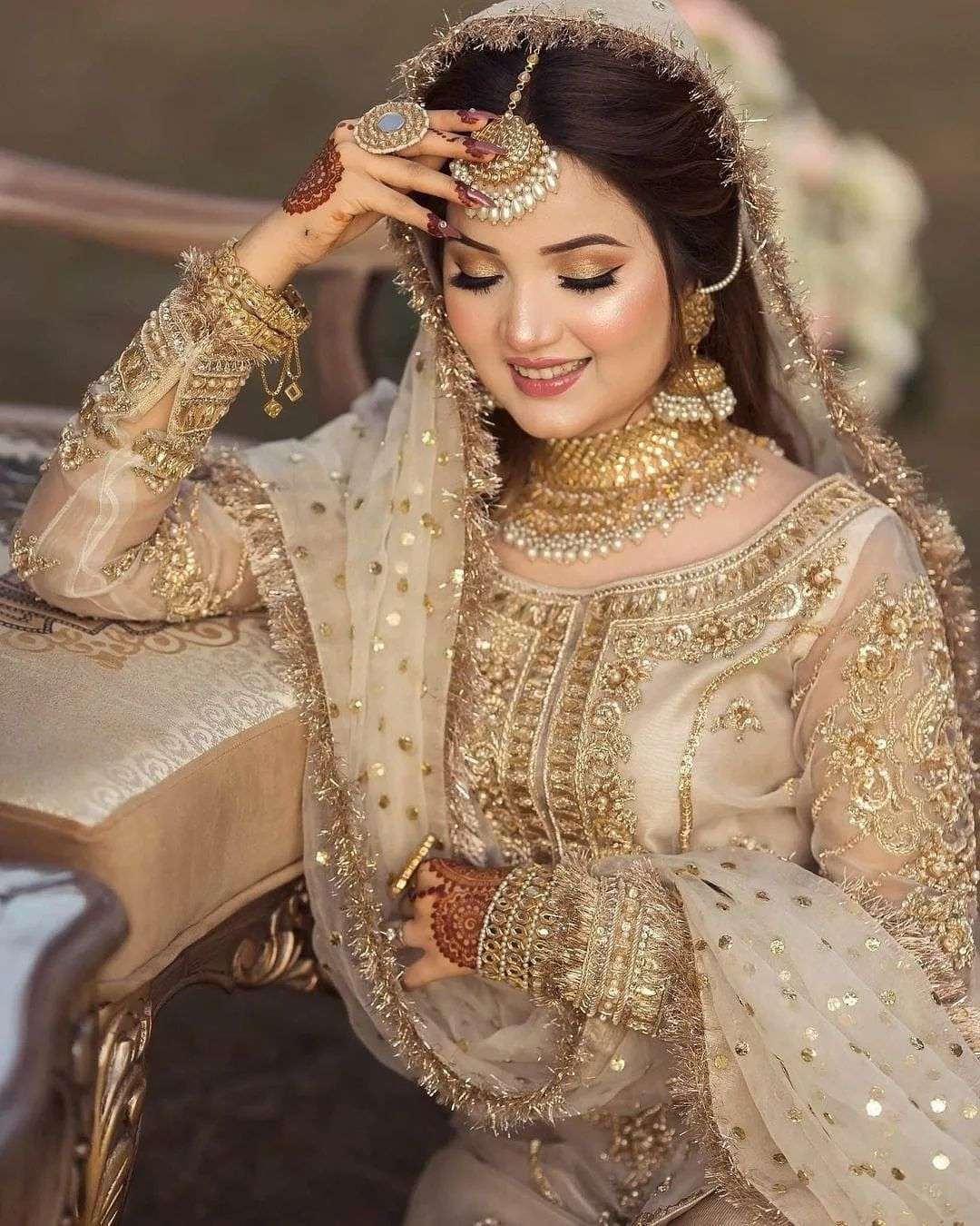 RABEECA KHAN BRIDAL WEAR (MAHA-SR21)