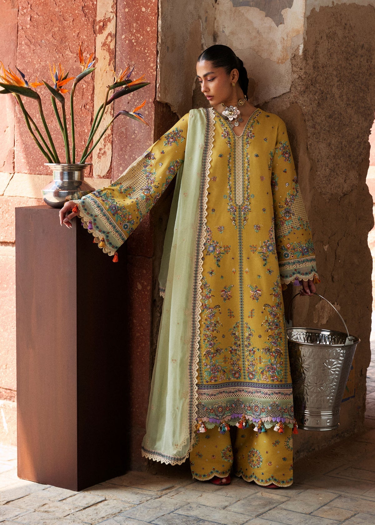 HUSSAIN REHAR LUXURY LAWN COLLECTION| UNSTITCHED 3 PCS BY SHAEBIZ