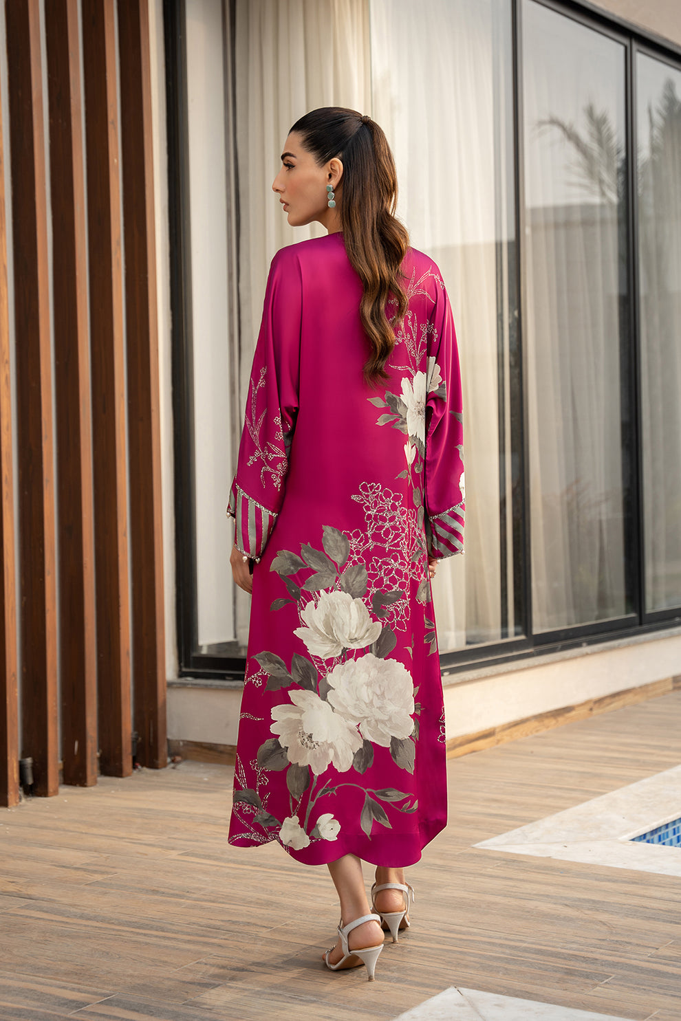 LULUSAR PINK DIGITAL PRINT SILK COLLECTION| TOP PAKISTANI DRESS BY SHAEBIZ