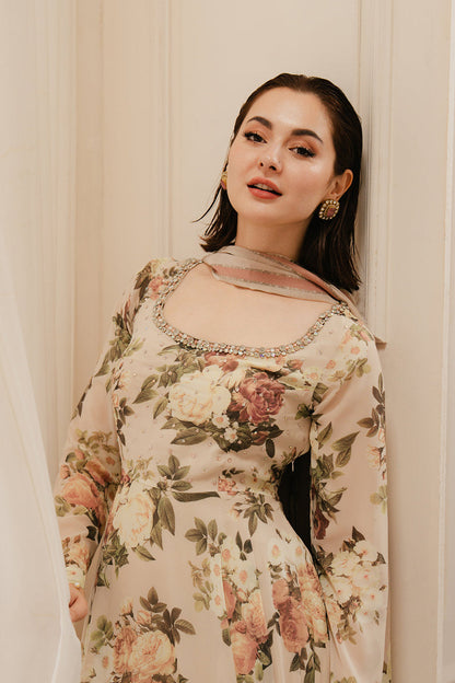 LULUSAR SILK DIGITAL PRINT| UNSTITCHED 3 PC FORMAL WEAR|HANIA AMIR |TOP PAKISTANI DRESS BY SHAEBIZ