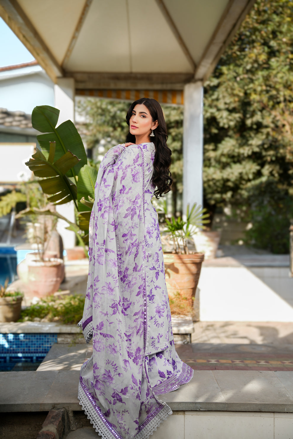 ANEELA'S WHITE PRINTED  SWISS LAWN COLLECTION| LATEST COLLECTION OF 2025| TOP PAKISTANI DRESS BY SHAEBIZ