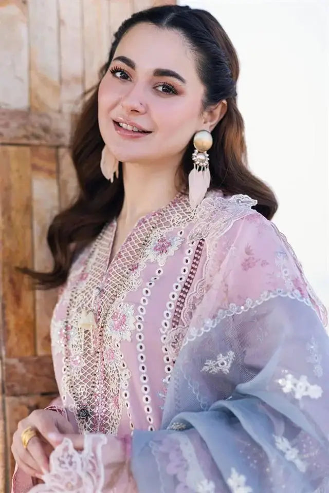 SAHIL KINARE BY QALAMKAR| HANIA AMIR | EMBROIDERED LAWN DRESS BY SHAEBIZ