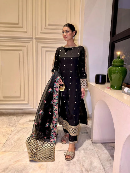ANEELA'S BLACK ZIC ZAK LUXURY RAW SILK COLLECTION| UNSTITCHED MASTER REPLICA| TOP PAKISTANI DRESS BY SHAEBIZ