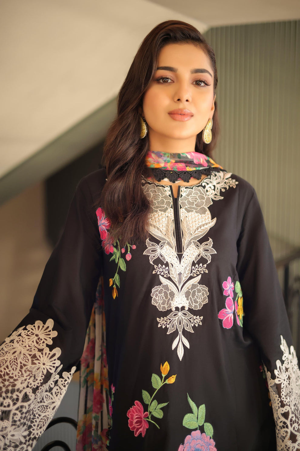 ANEELA'S LATEST BLACK MIDNIGHT ROSES LAWN DRESS| UNSTITCHED SUMMER COLLECTION| TOP PAKISTANI DRESS BY SHAEBIZ