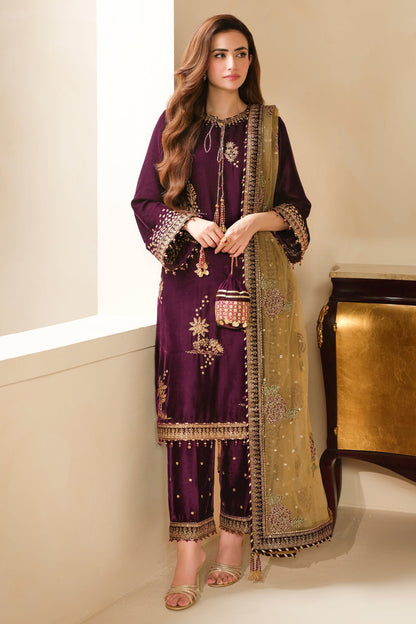 JAZMIN NEW LUXURY VELVET DRESS| UNSTITCHED WINTER COLLECTION| SANA JAVED|TOP PAKISTANI DRESS BY SHAEBIZ
