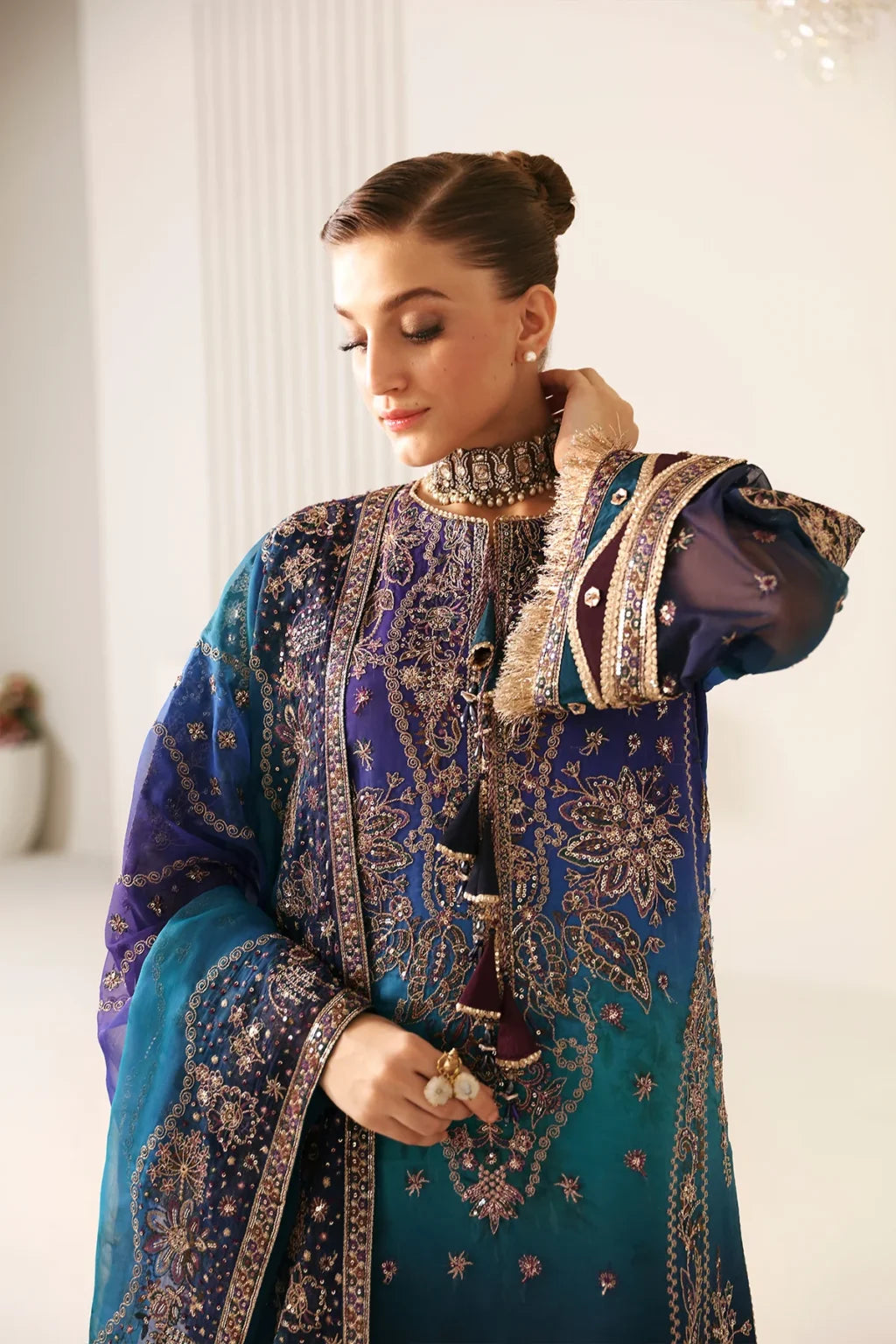 LA RUHE BY ALIZEH UNSTITCHED 3 PC| ORGENZA MASTER REPLICA |WEDDING COLLECTION|TOP PAKISTANI DRESS BY SHAEBIZ