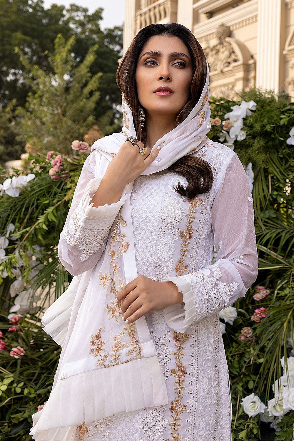AZURE WHITE CHIFFON LUXURY WEAR (AZ-SW22)