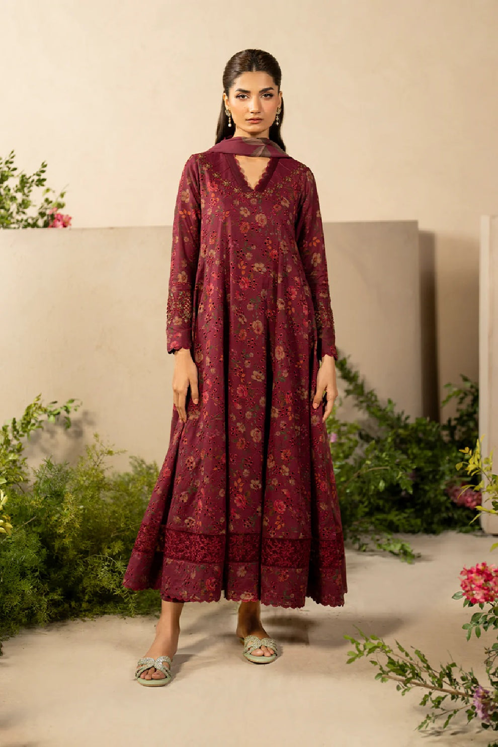 IZNIK PRINTED LAWN COLLECTION| MASTER REPLICA| TOP PAKISTANI DRESS BY SHAEBIZ