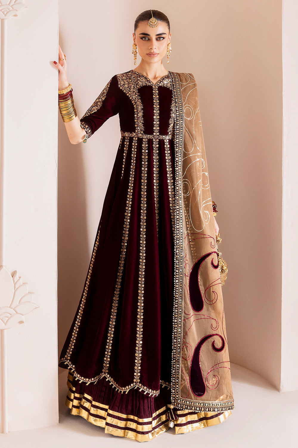 JAZMIN EMBROIDERED VELVET| UNSTITCHED 3 PCS BY SHAEBIZ