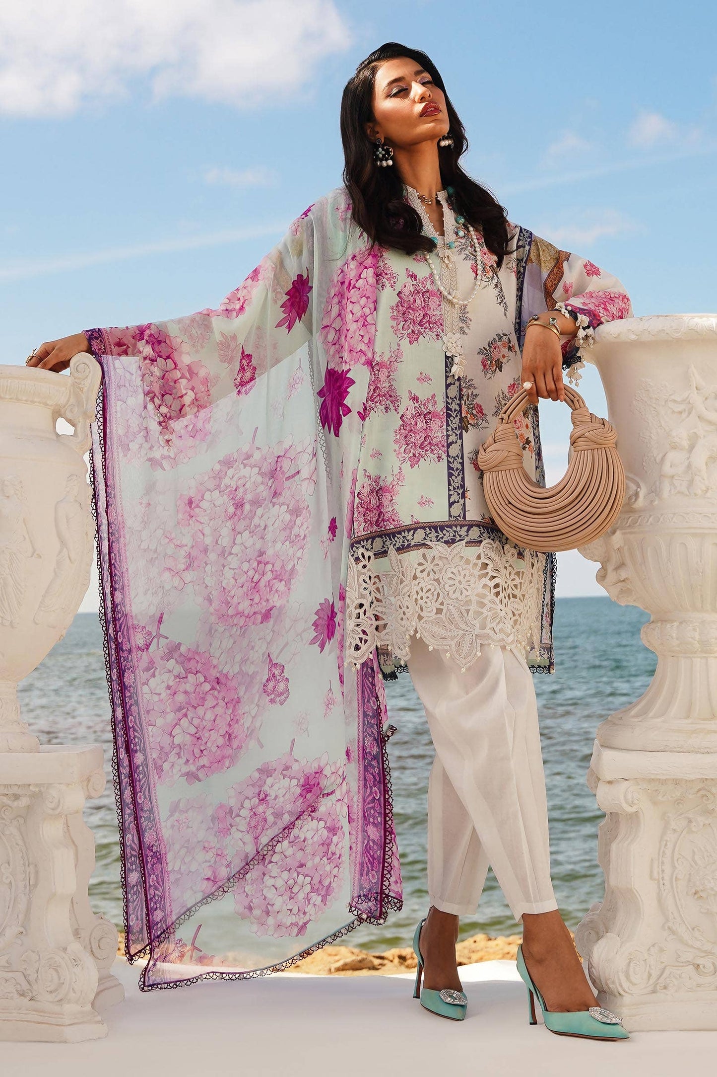 SANA SAFINAZ MUZLIN SPRING LAWN 2024 | TOP PAKISTANI DRESS BY SHAEBIZ|