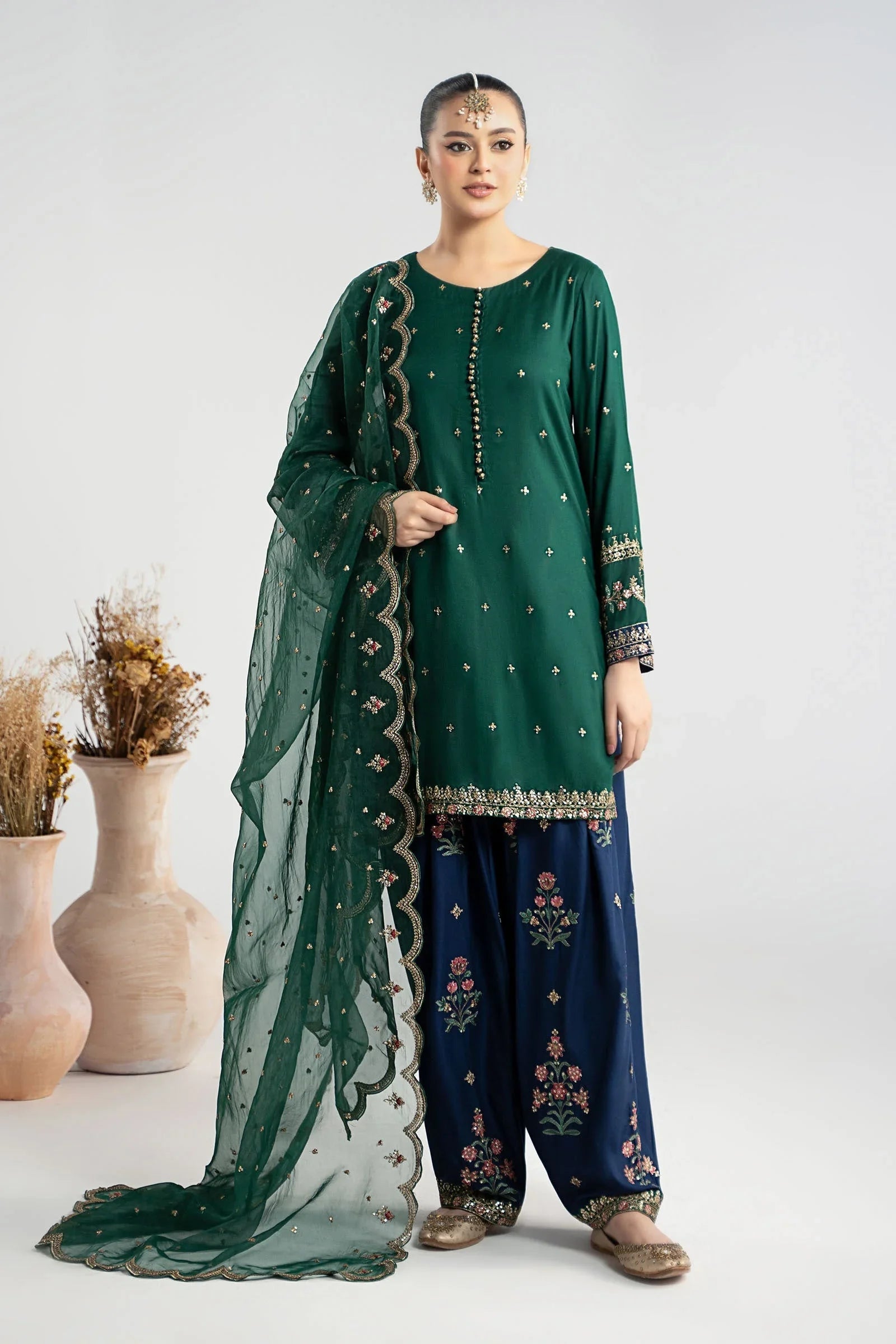 MARIA B GREEN LUXURY RAW SILK COLLECTION| UNSTITCHED 3 PCS| TOP PAKISTANI DRESS BY SHAEBIZ
