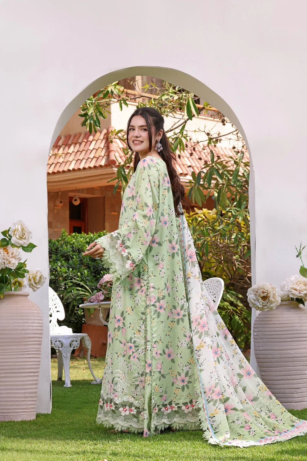 ANEELAS GREEN PRINTED CHICKEN KARI LAWN COLLECTION| UNSTITCHED 3 PCS BY SHAEBIZ