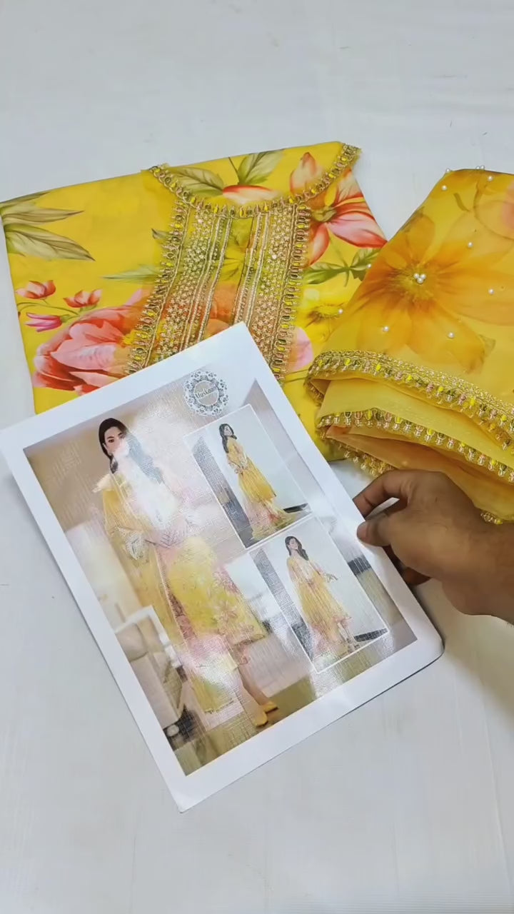 BAROUQUE DIGITAL PRINT SWISS LAWN| TOP PAKISTANI DRESS BY SHAEBIZ