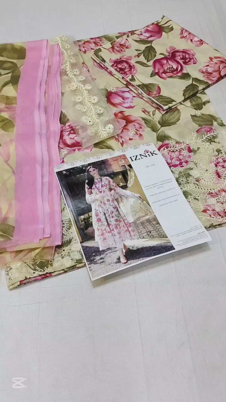 IZNIK OFF WHITE PRINTED LAWN DRESS | EID COLLECTION 2025 | TOP PAKISTANI DRESS BY SHAEBIZ