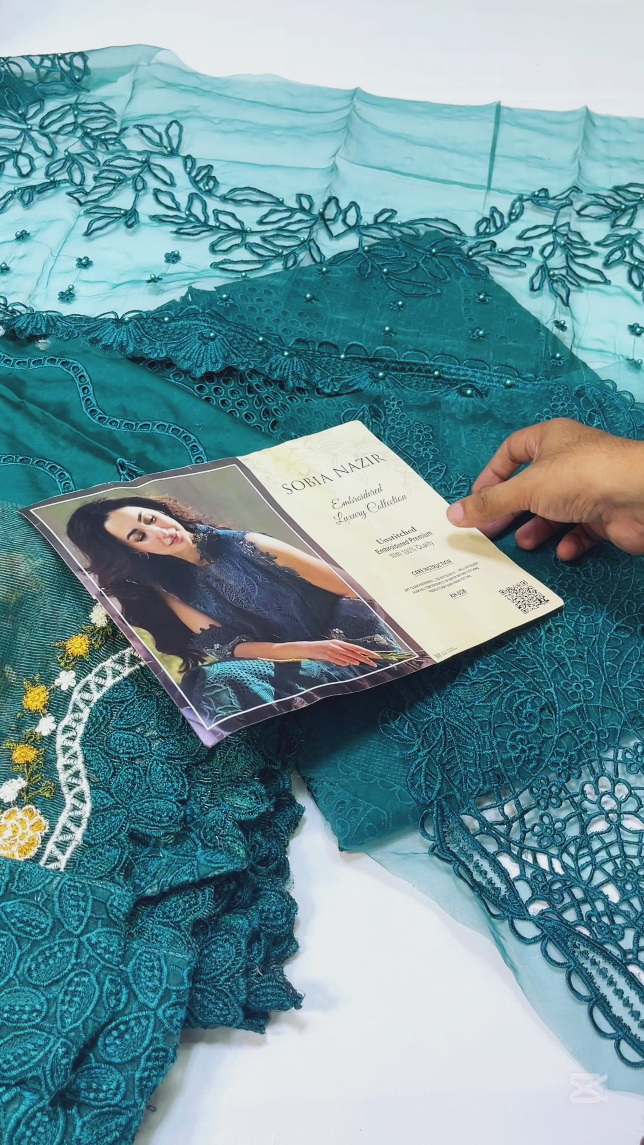 SOBIA NAZIR LUXURY LAWN COLLECTION| UNSTITCHED 2025 COLLECTION| TOP PAKISTANI DRESS BY SHAEBIZ