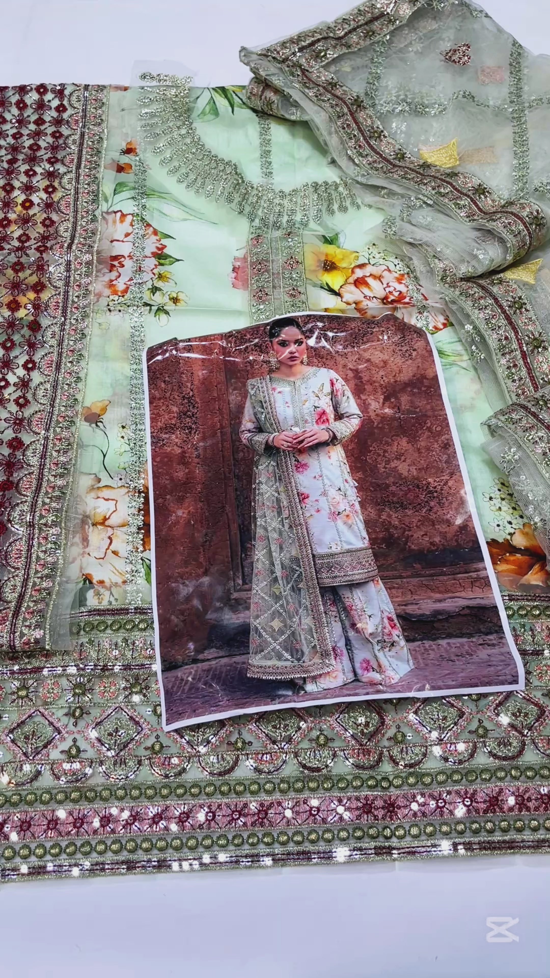 IZNIK ANAMIKA LUXURY LAWN COLLECTION |TOP PAKISTANI DRESS BY SHAEBIZ