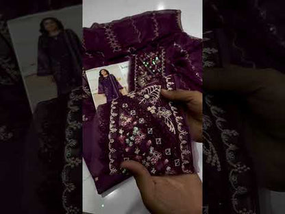 IMROZIA LUXURY LAWN 2026 COLLECTION|UNSTITCHED 3 PCS BY SHAEBIZ