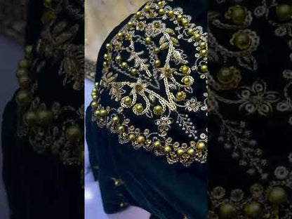 ANEELA'S ALIVE BOTTLE GREEN LUXURY VELVET COLLECTION| WINTER COLLECTION 2025 | TOP PAKISTANI DRESS BY SHAEBIZ