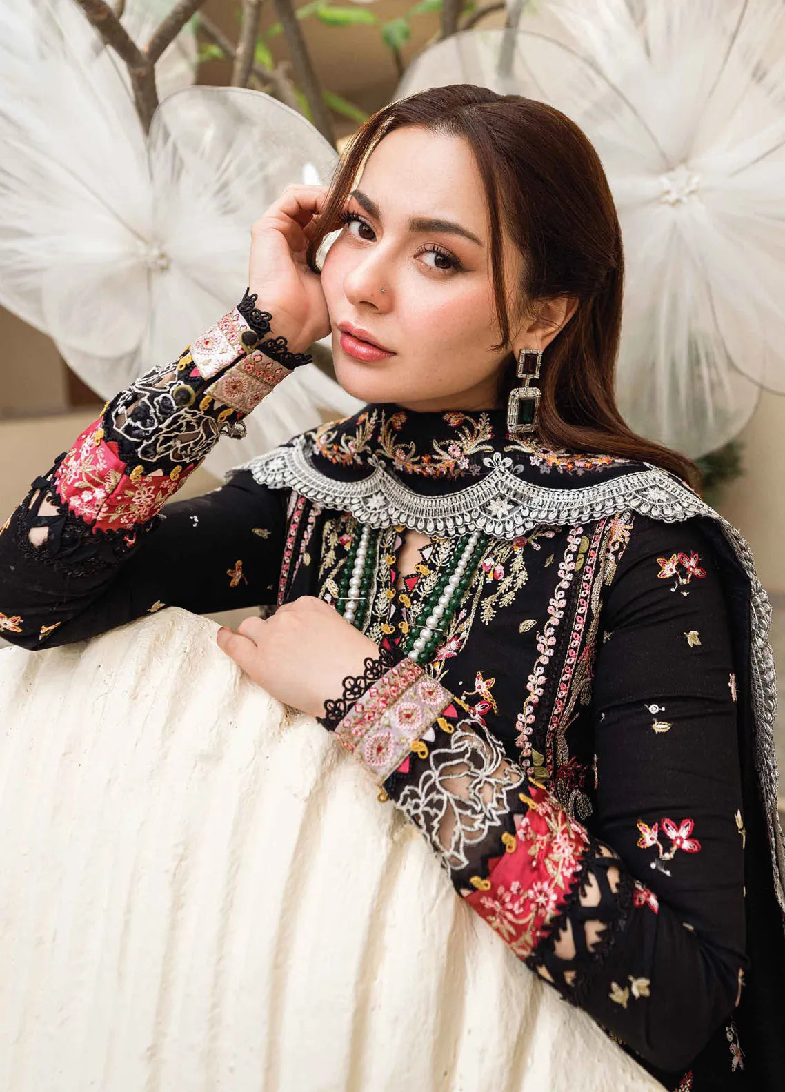QALAMKAR LUXURY LAWN EMBROIDERED DRESS | HANIA AMIR| TOP PAKISTANI DRESS BY SHAEBIZ