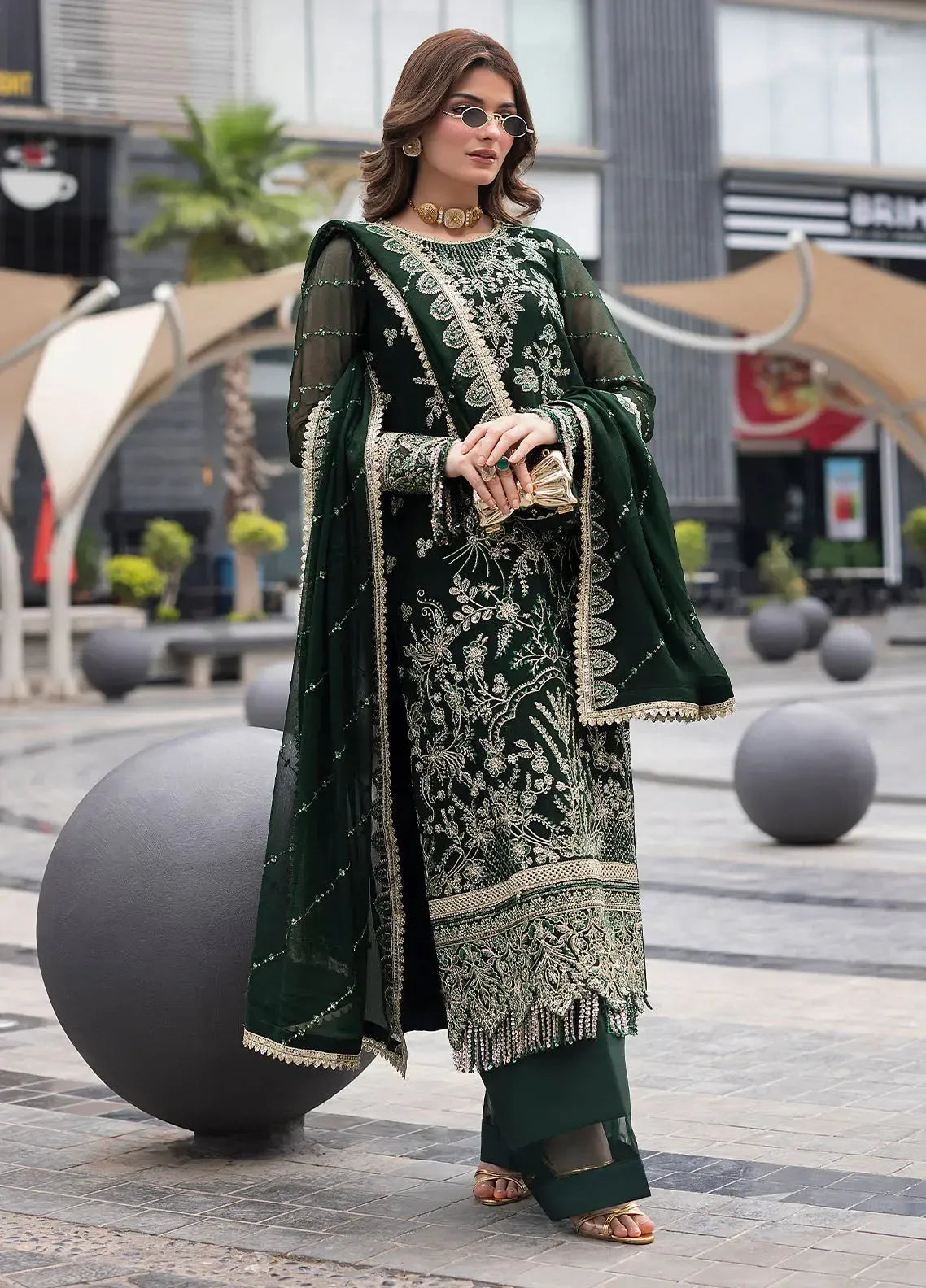 SAHANE BOTTLE GREEN LUXURY EMBROIDERED CHIFFON COLLECTION| UNSTITCHED 3 PCS| TOP PAKISTANI DRESS BY SHAEBIZ