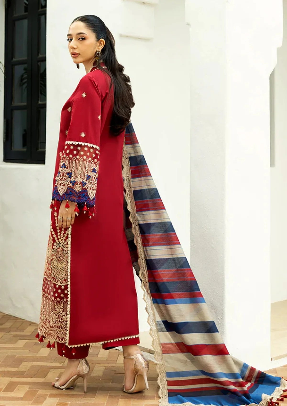 ZAINAB CHOTTANI MEHROON CHICKEN KARI COLLECTION| TOP PAKISTANI DRESS BY SHAEBIZ