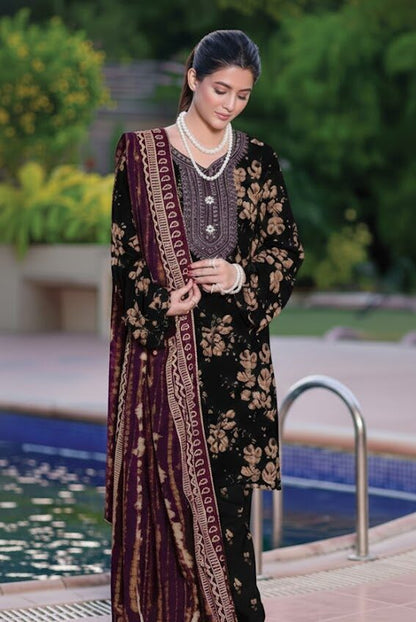 ANEELA'S LUXURY PRINTED LAWN DIGITAL PRINT COLLECTION| UNSTITCHED SUMMER COLLECTION BY SHAEBIZ