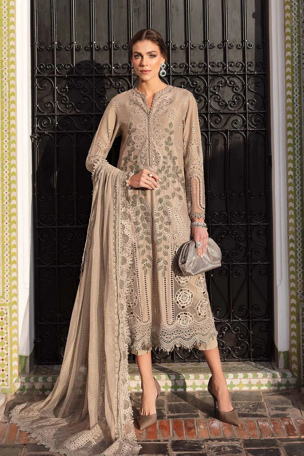 MARIA B COFFEE LUXURY LAWN CHICKEN KARI COLLECTION|TOP PAKISTANI DRESS BY SHAEBIZ