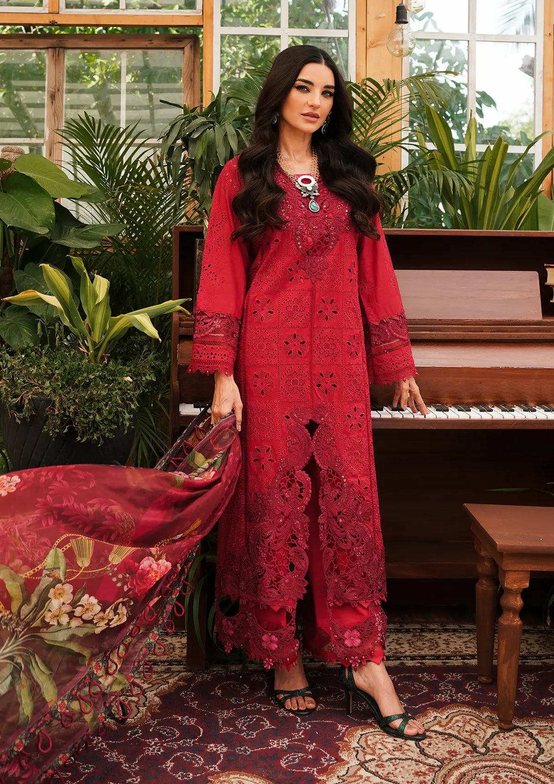 KAHF RED KARINA LAWN CHICKEN KARI COLLECTION| TOP PAKISTANI DRESS BY SHAEBIZ