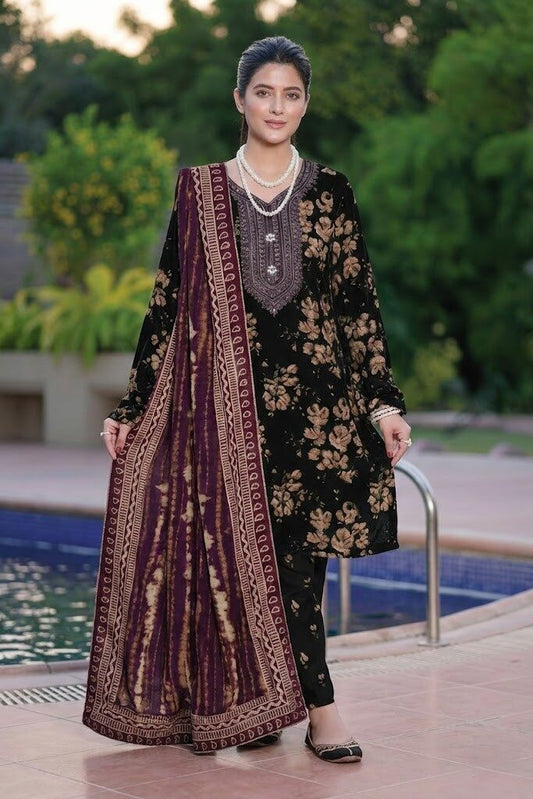 ANEELA'S LUXURY PRINTED LAWN DIGITAL PRINT COLLECTION| UNSTITCHED SUMMER COLLECTION BY SHAEBIZ