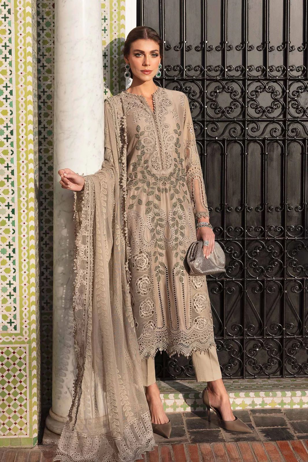 MARIA B COFFEE LUXURY LAWN CHICKEN KARI COLLECTION|TOP PAKISTANI DRESS BY SHAEBIZ